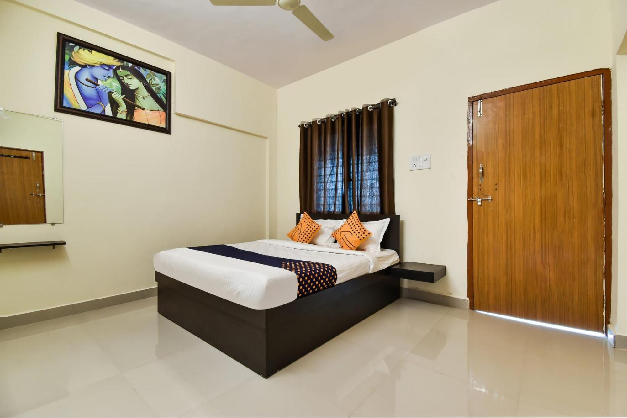 Spot On Carnival Resorts Rāipur Kültér fotó